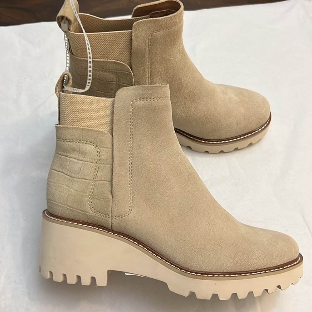 DOLCE VITA Huey H2O Booties In Dune Suede - Picture 11 of 14